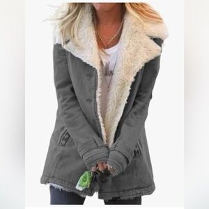 Stylish Gray Coat with Cream Fur Lining